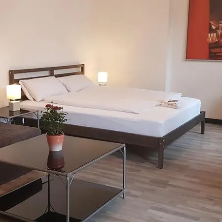 Yoursweethome Daire Berlin